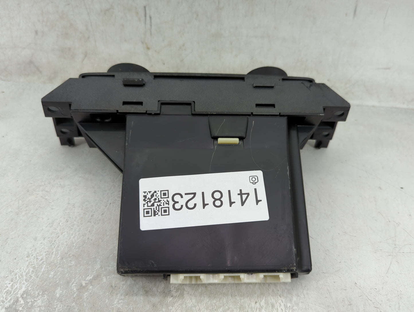 2007-2011 Cadillac Dts Climate Control Module Temperature AC/Heater Replacement Fits Fits 2007 2008 2009 2010 2011 OEM Used 
