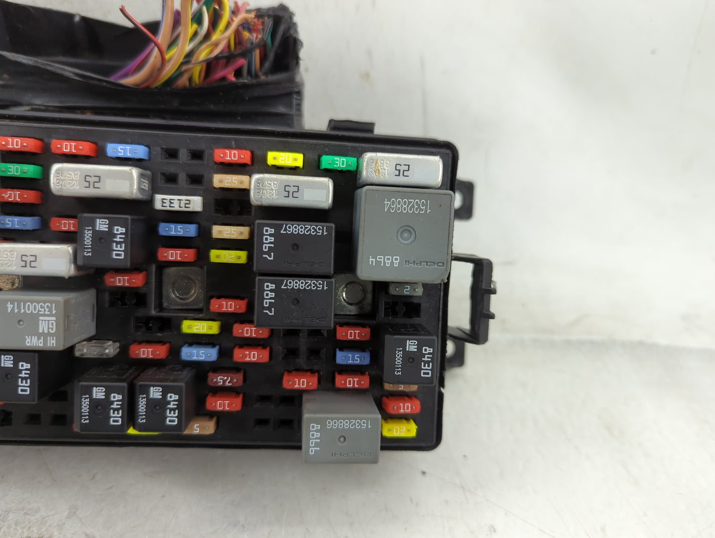 2009-2011 Cadillac Dts Fusebox Fuse Box Panel Relay Module P/N:13712253 Fits Fits 2009 2010 2011 OEM Used Auto Parts - Oemus