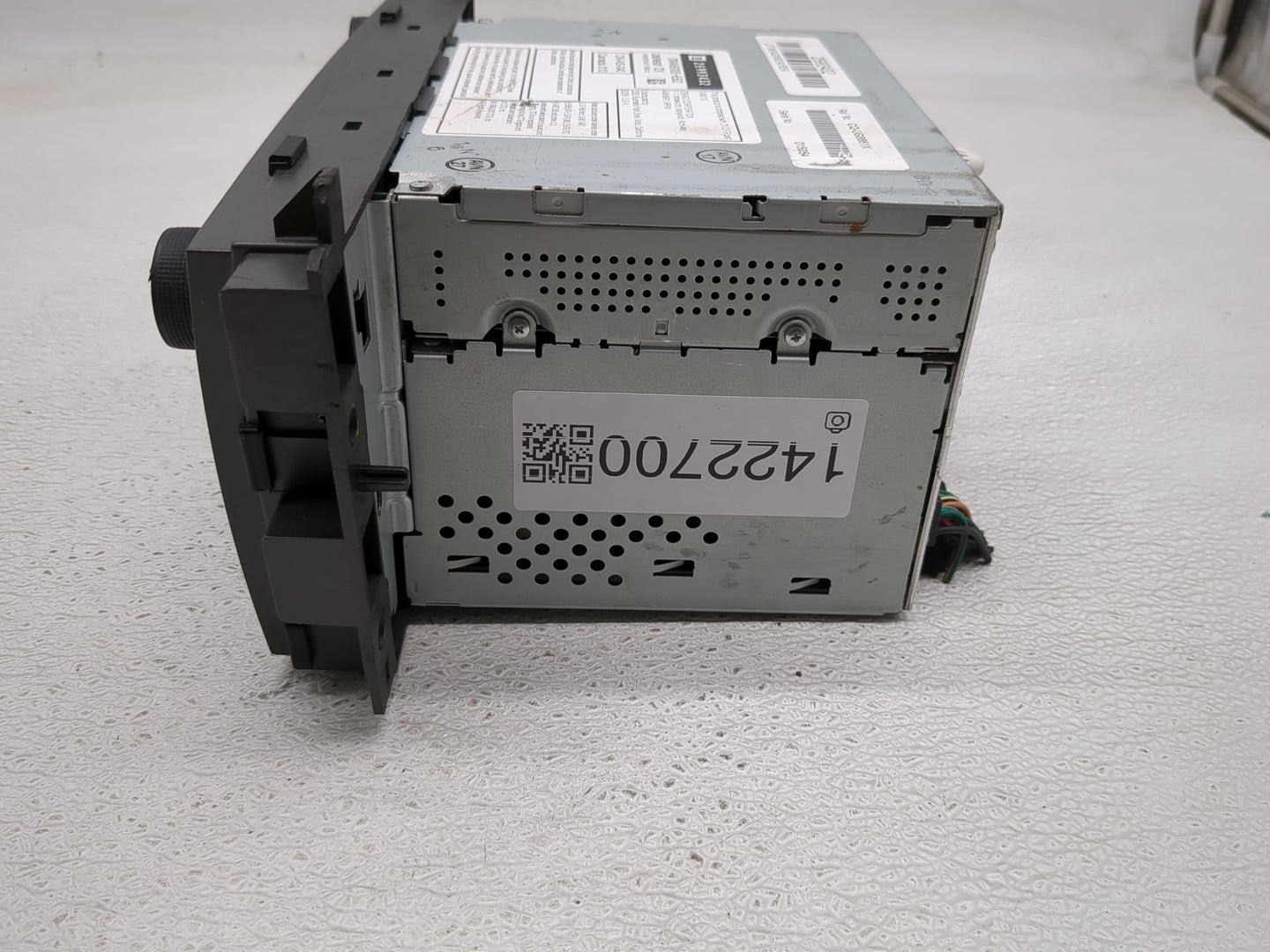 2009-2011 Cadillac Dts Radio AM FM Cd Player Receiver Replacement P/N:25993432 Fits Fits 2009 2010 2011 OEM Used Auto Parts 