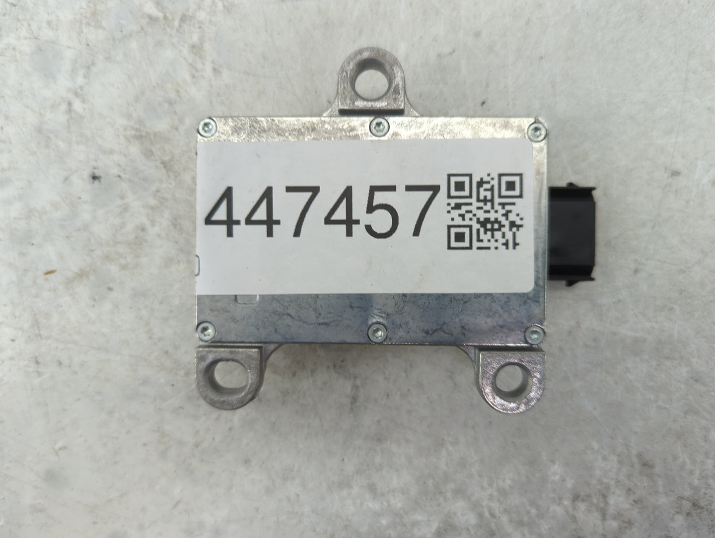 2006-2011 Cadillac Dts Stability Control Module 15113717|a2c53179495 - Oemusedautoparts1.com