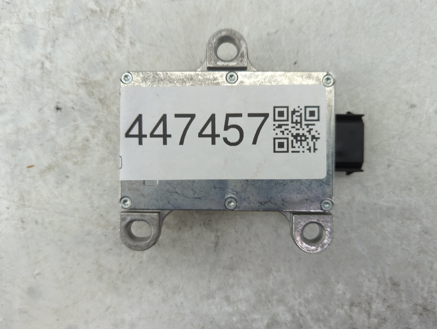 2006-2011 Cadillac Dts Stability Control Module 15113717|a2c53179495 - Oemusedautoparts1.com