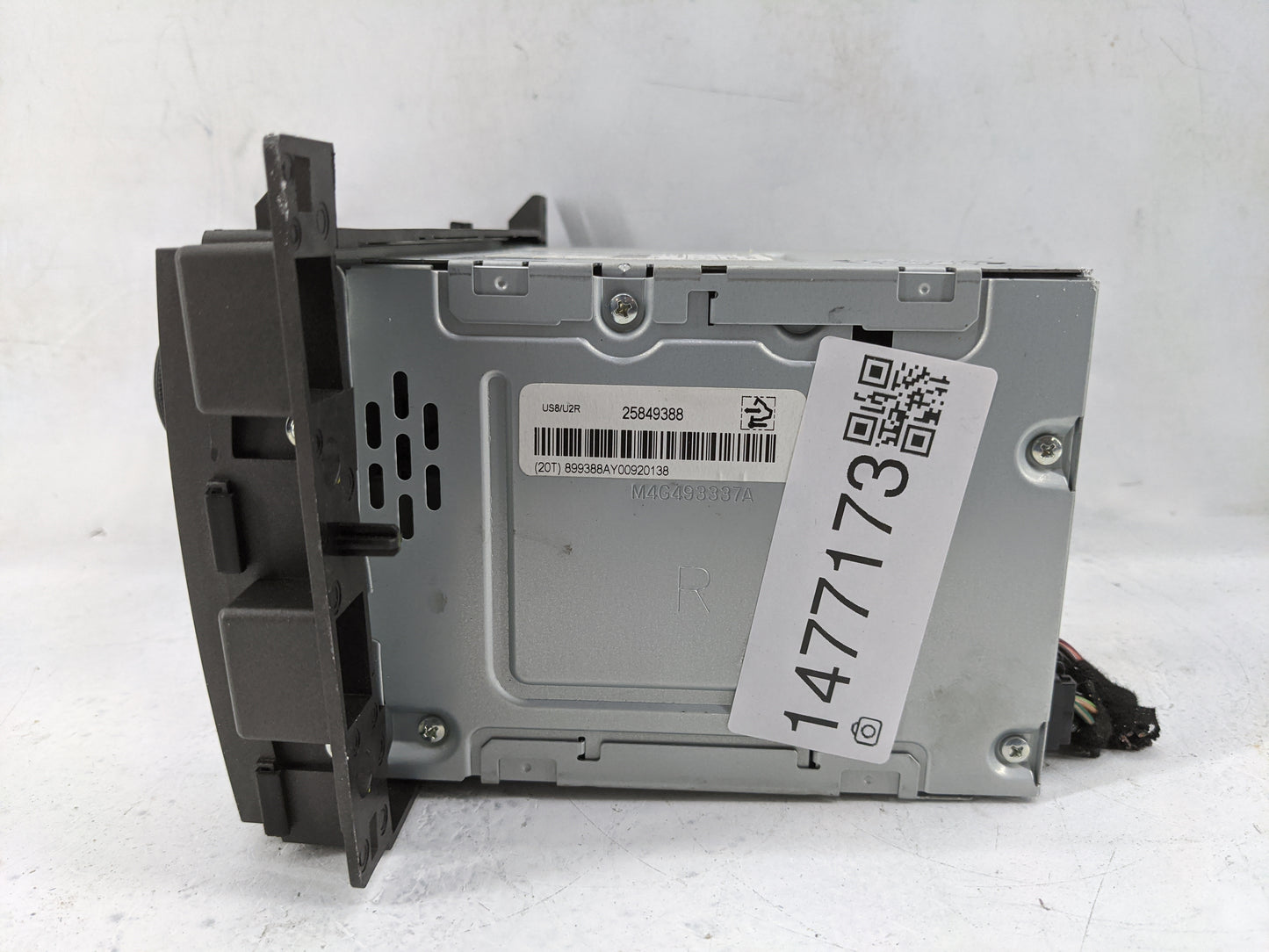 2008-2011 Cadillac Dts Radio AM FM Cd Player Receiver Replacement P/N:25849388 CQ-JG8860YC Fits Fits 2008 2009 2010 2011 OEM