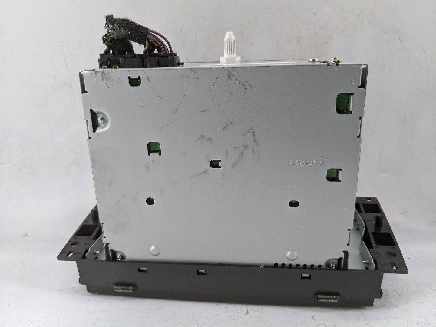2008-2011 Cadillac Dts Radio AM FM Cd Player Receiver Replacement P/N:25849388 CQ-JG8860YC Fits Fits 2008 2009 2010 2011 OEM