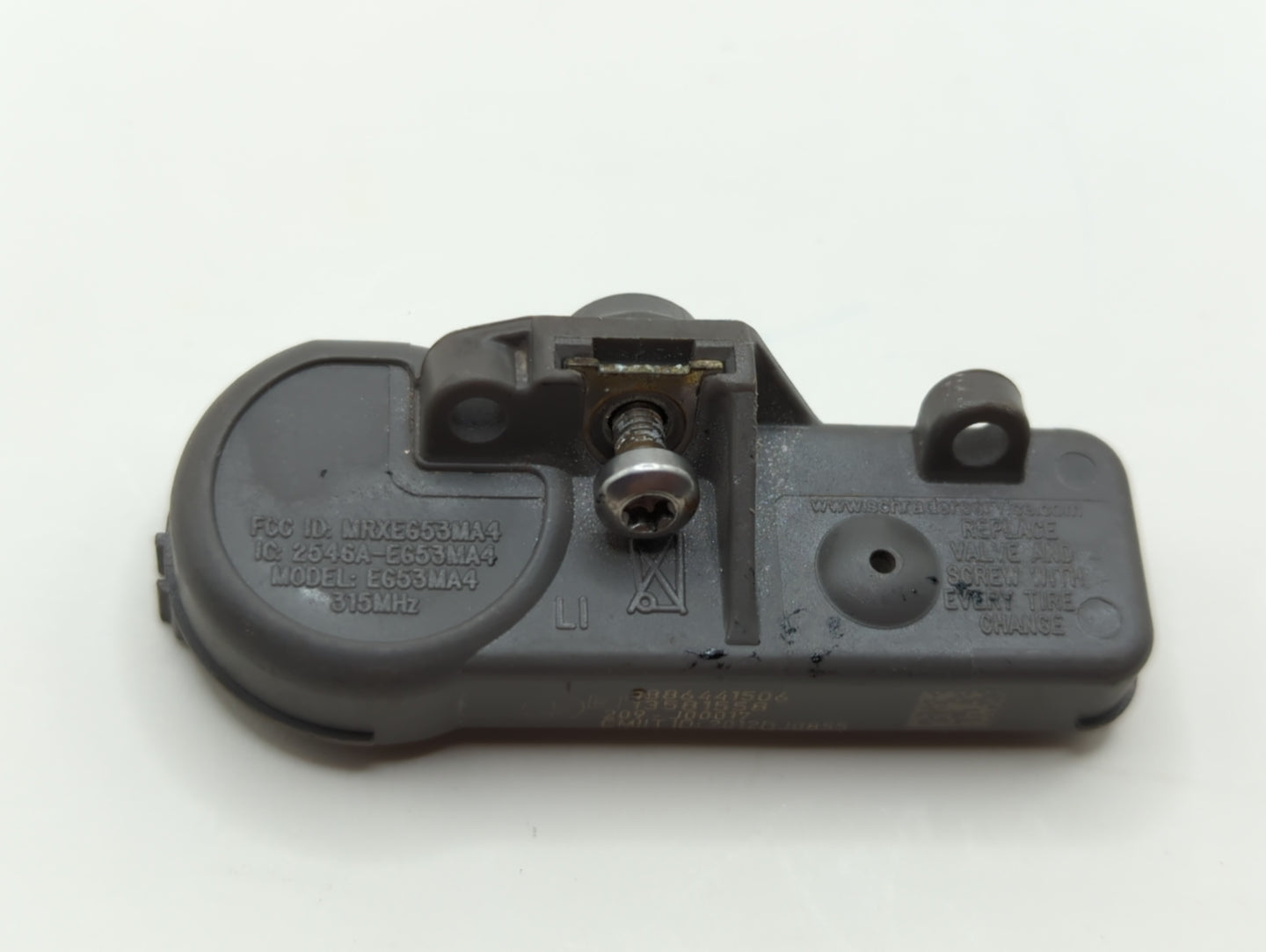 2011 Cadillac Dts Tire Pressure Monitoring System Sensor Tpms - Oemusedautoparts1.com