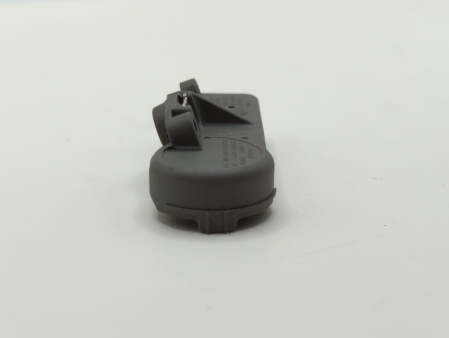 2011 Cadillac Dts Tire Pressure Monitoring System Sensor Tpms - Oemusedautoparts1.com