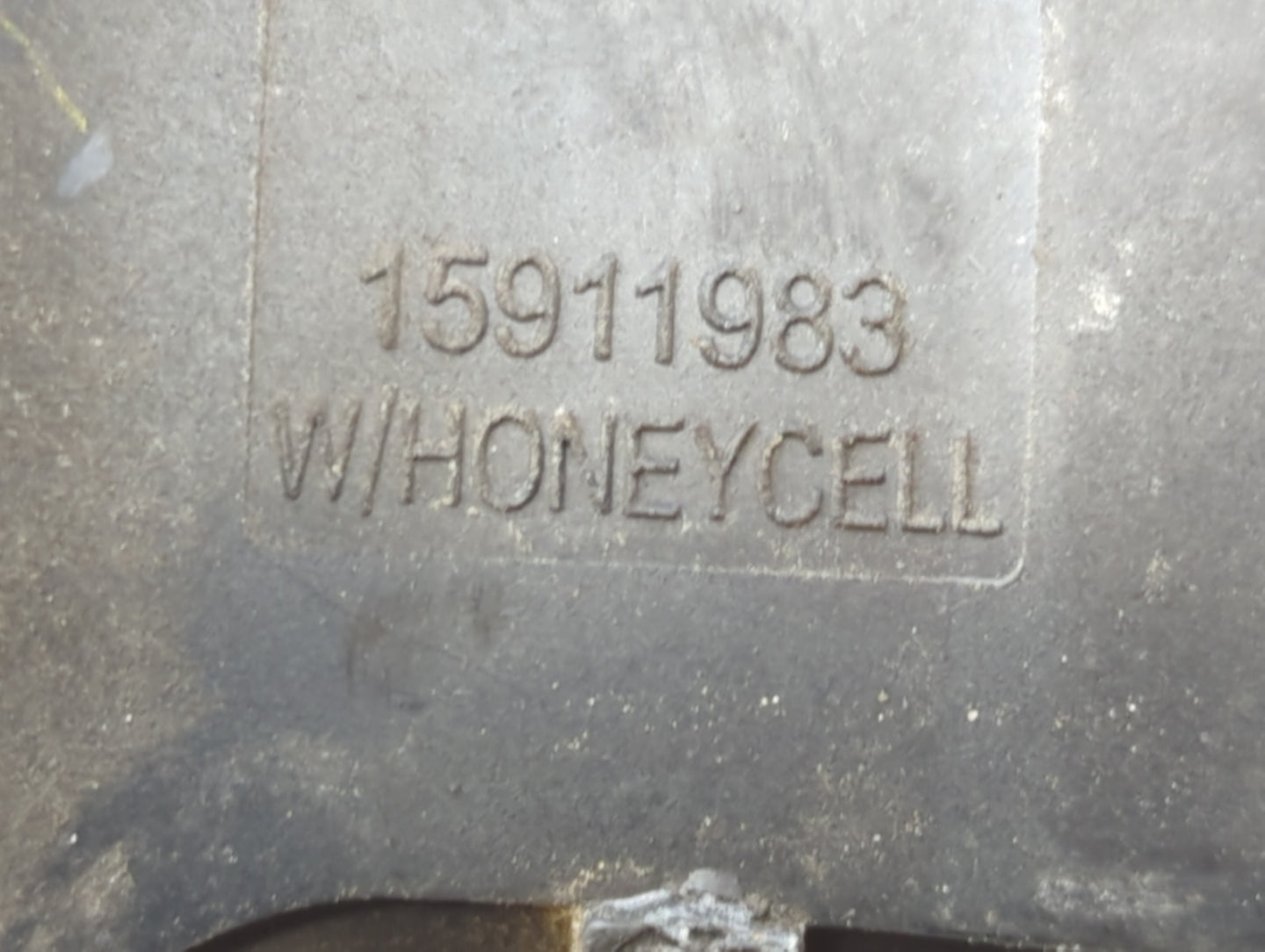 2006-2011 Cadillac Dts Mass Air Flow Meter Maf - Oemusedautoparts1.com