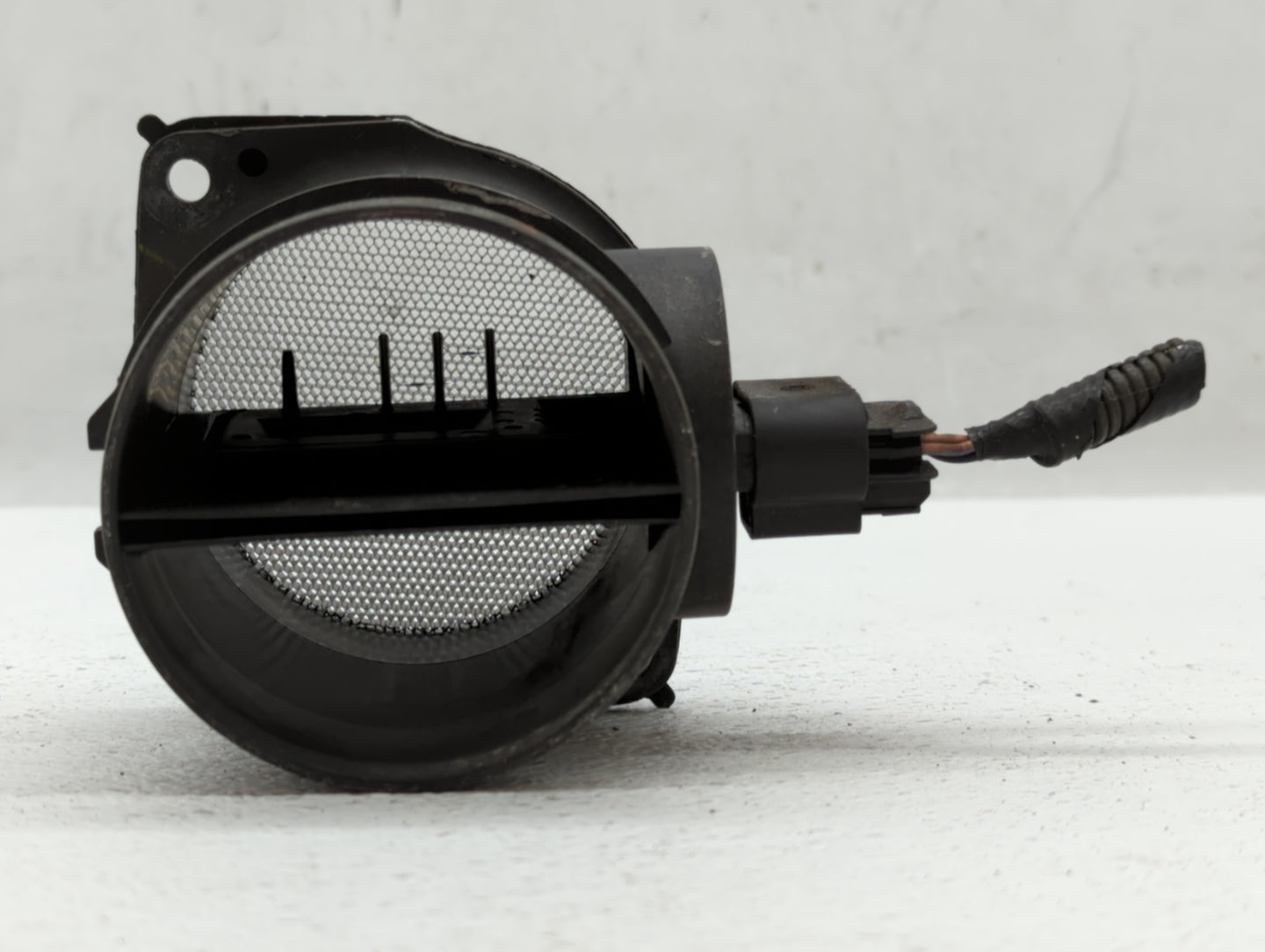 2006-2011 Cadillac Dts Mass Air Flow Meter Maf - Oemusedautoparts1.com