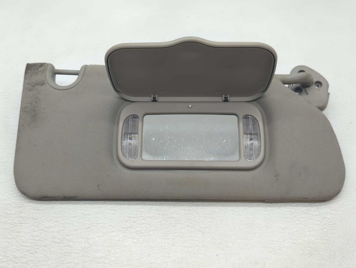 2008-2011 Cadillac Dts Sun Visor Shade Replacement Passenger Right Mirror Fits Fits 2008 2009 2010 2011 OEM Used Auto Parts 