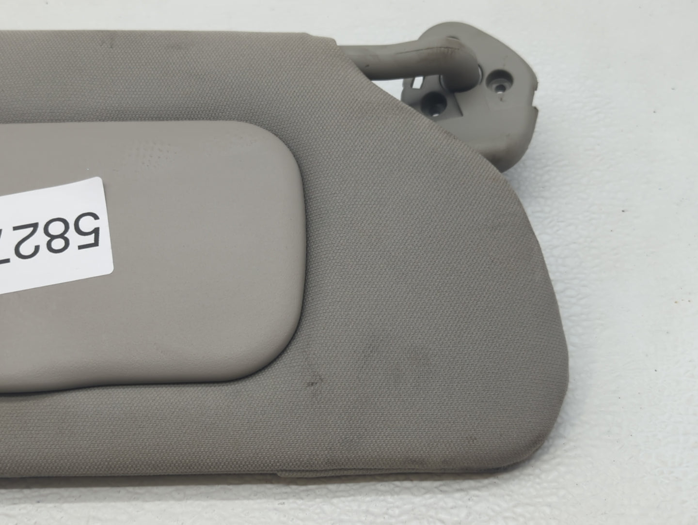2008-2011 Cadillac Dts Sun Visor Shade Replacement Passenger Right Mirror Fits Fits 2008 2009 2010 2011 OEM Used Auto Parts 