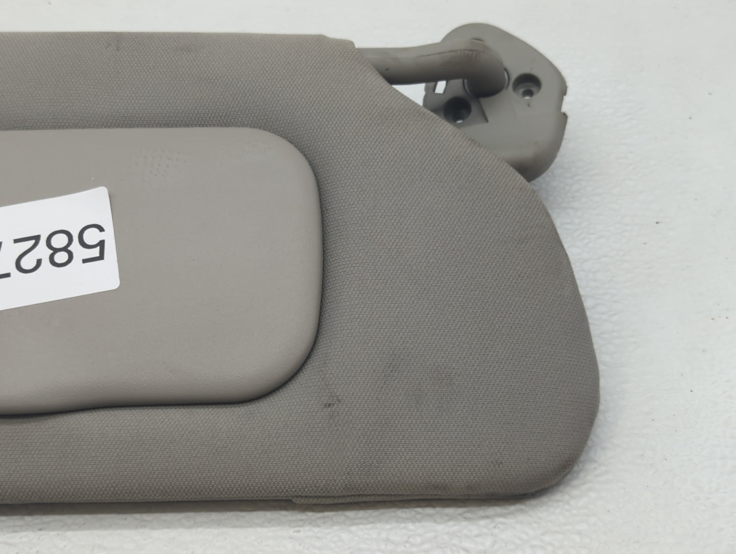 2008-2011 Cadillac Dts Sun Visor Shade Replacement Passenger Right Mirror Fits Fits 2008 2009 2010 2011 OEM Used Auto Parts 