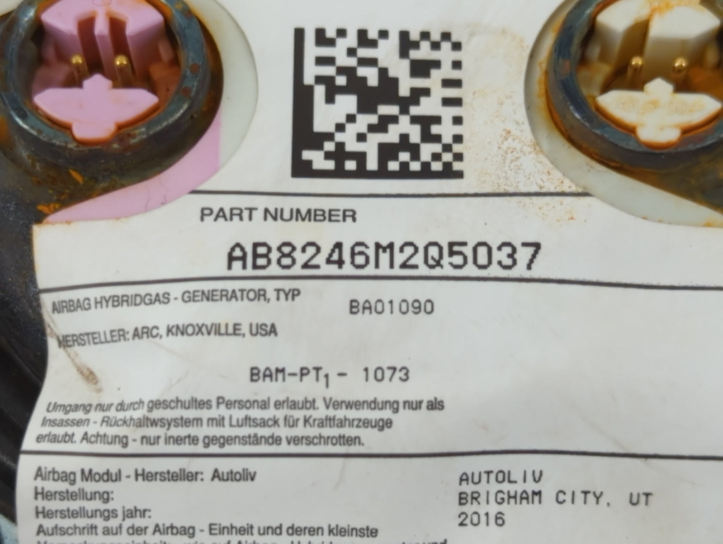 2011-2012 Cadillac Escalade Air Bag Driver Left Steering Wheel Mounted P/N:AB8246M2Q5037 Fits Fits 2011 2012 OEM Used Auto P