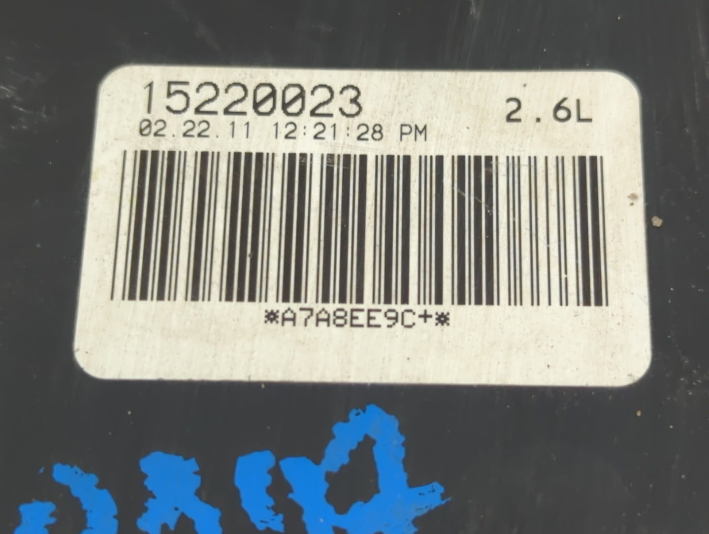 2011 Cadillac Escalade Fuel Vapor Charcoal Canister - Oemusedautoparts1.com