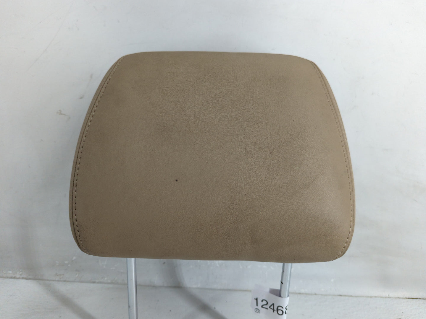 2011 Cadillac Escalade Headrest Head Rest Front Driver Passenger Seat Fits OEM Used Auto Parts - Oemusedautoparts1.com