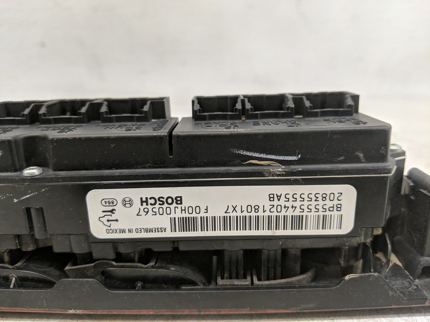 2009-2014 Cadillac Escalade Master Power Window Switch Replacement Driver Side Left Fits Fits 2009 2010 2011 2012 2013 2014 