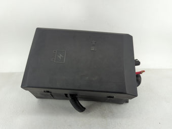 compare product 2010-2014 Cadillac Escalade Fusebox Fuse Box Panel Relay Module P/N:25941368_01 Fits Fits 2010 2011 2012 2013 2014 OEM Used Auto Parts