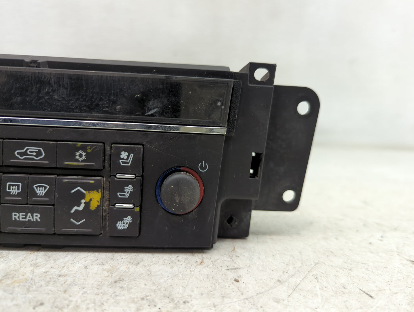 2007-2011 Cadillac Escalade Climate Control Module Temperature AC/Heater Replacement P/N:25936307 Fits OEM Used Auto Parts -