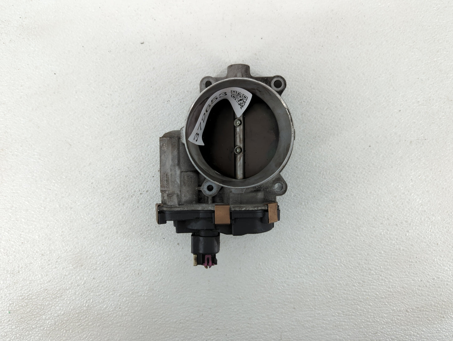 2009-2014 Cadillac Escalade Throttle Body P/N:RME87-3C9992 Fits Fits 2009 2010 2011 2012 2013 2014 2015 OEM Used Auto Parts 