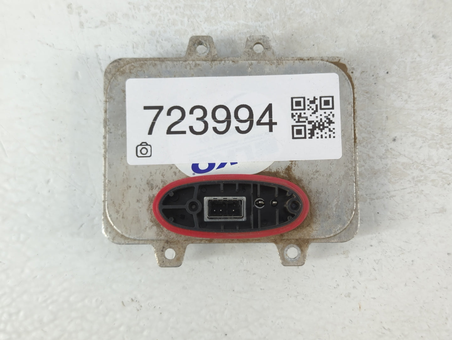 2011 Cadillac Escalade Headlight Ballast Head Light - Oemusedautoparts1.com