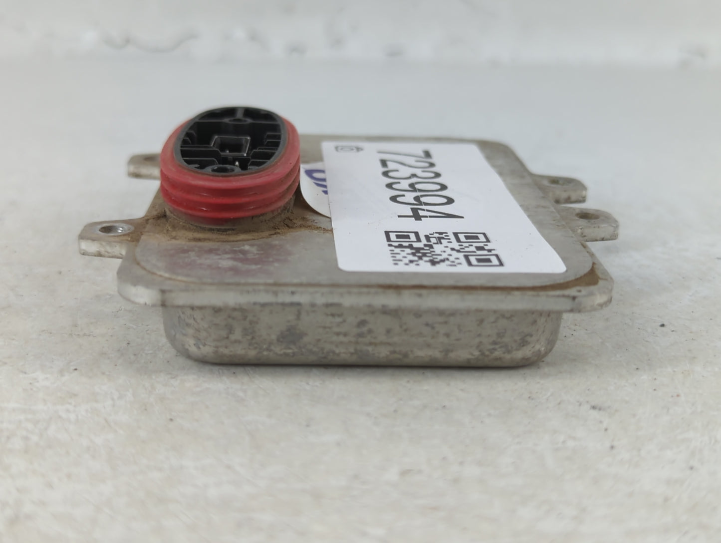 2011 Cadillac Escalade Headlight Ballast Head Light - Oemusedautoparts1.com