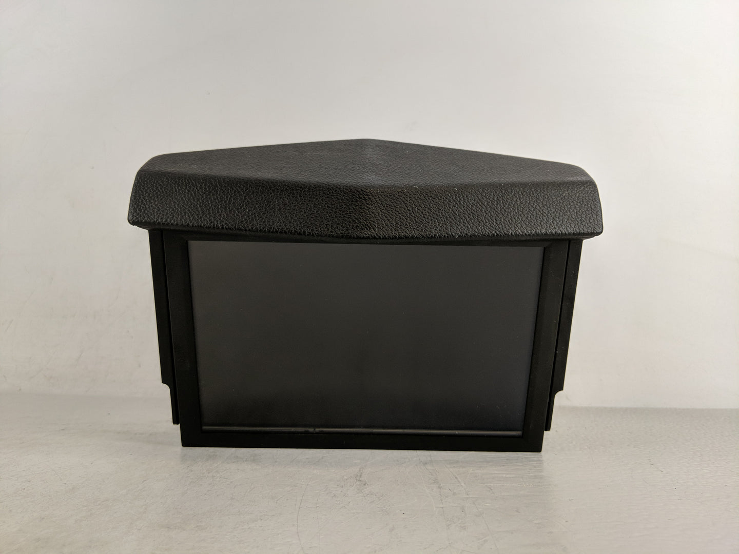 2010-2012 Cadillac Srx Radio AM FM Cd Player Receiver Replacement P/N:25968621 Fits Fits 2010 2011 2012 OEM Used Auto Parts 