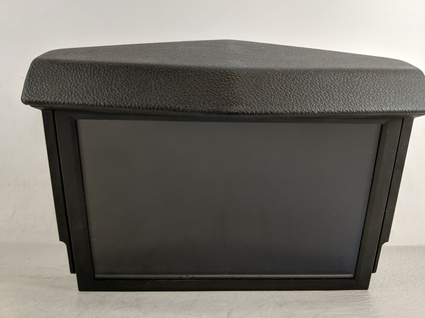 2010-2012 Cadillac Srx Radio AM FM Cd Player Receiver Replacement P/N:25968621 Fits Fits 2010 2011 2012 OEM Used Auto Parts 