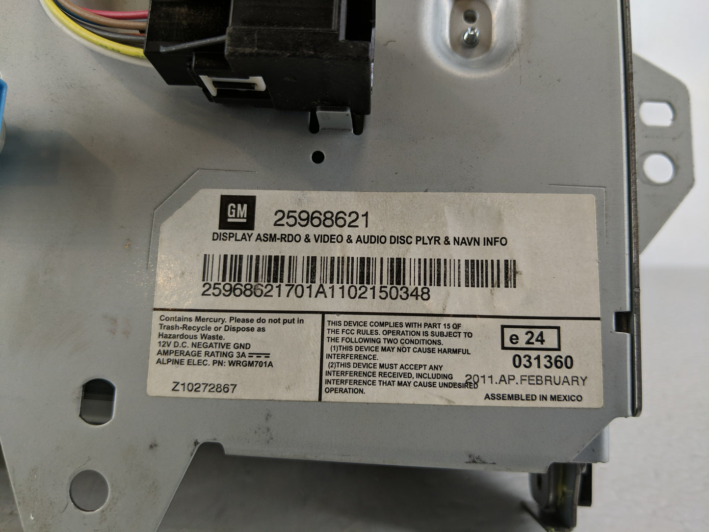 2010-2012 Cadillac Srx Radio AM FM Cd Player Receiver Replacement P/N:25968621 Fits Fits 2010 2011 2012 OEM Used Auto Parts 