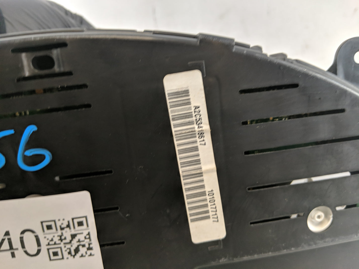 2011 Cadillac Srx Instrument Cluster Speedometer Gauges P/N:20997896 Fits OEM Used Auto Parts - Oemusedautoparts1.com