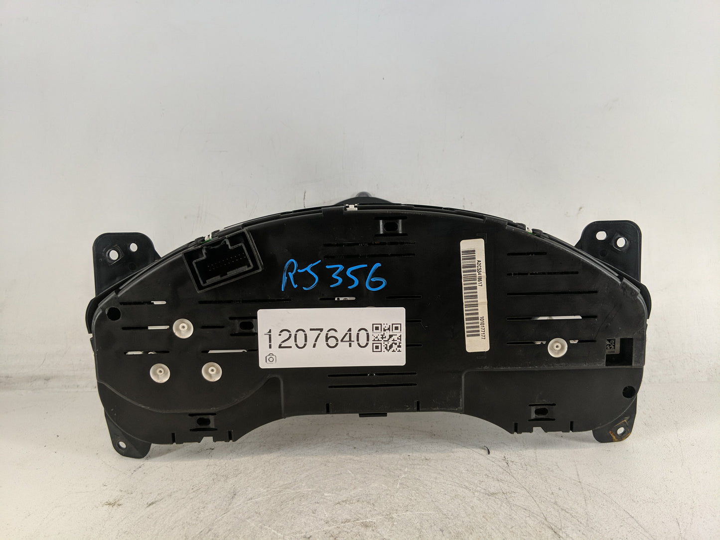 2011 Cadillac Srx Instrument Cluster Speedometer Gauges P/N:20997896 Fits OEM Used Auto Parts - Oemusedautoparts1.com