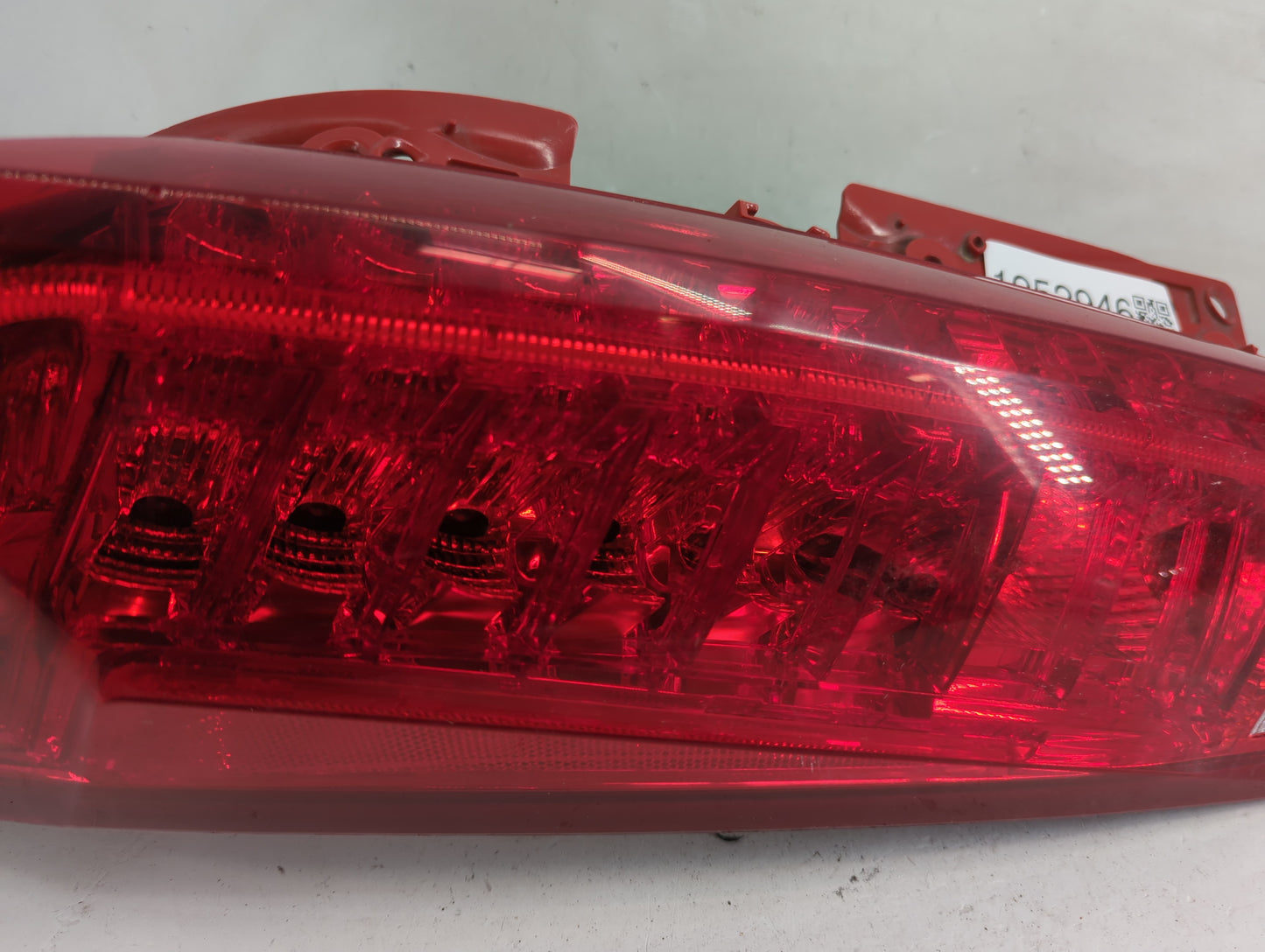 2010-2016 Cadillac Srx Tail Light Assembly Driver Left OEM P/N:22774014 NAL948311 Fits Fits 2010 2011 2012 2013 2014 2015 20
