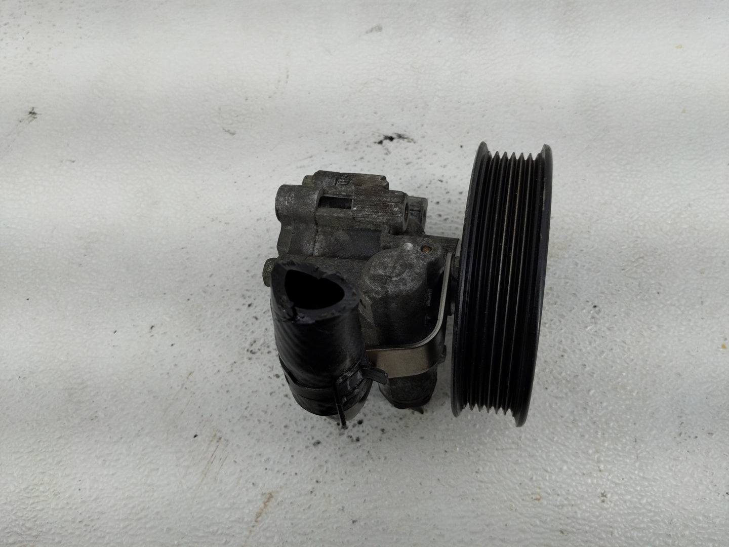 2011 Cadillac Srx Power Steering Column Pump Oem - Oemusedautoparts1.com