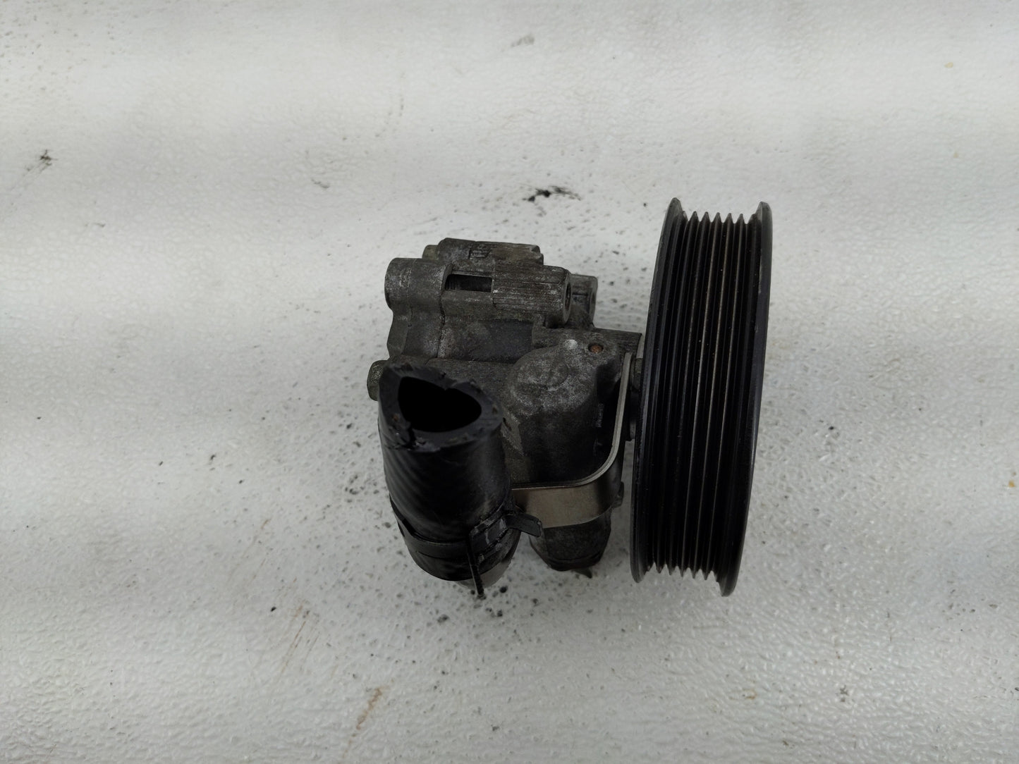 2011 Cadillac Srx Power Steering Column Pump Oem - Oemusedautoparts1.com