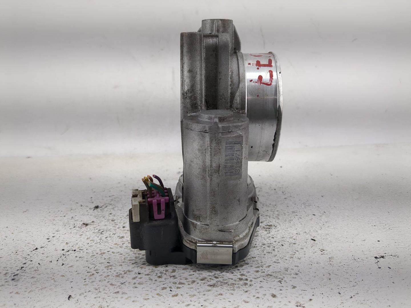 2007-2011 Cadillac Srx Throttle Body Fits Fits 2007 2008 2009 2010 2011 2012 OEM Used Auto Parts - Oemusedautoparts1.com