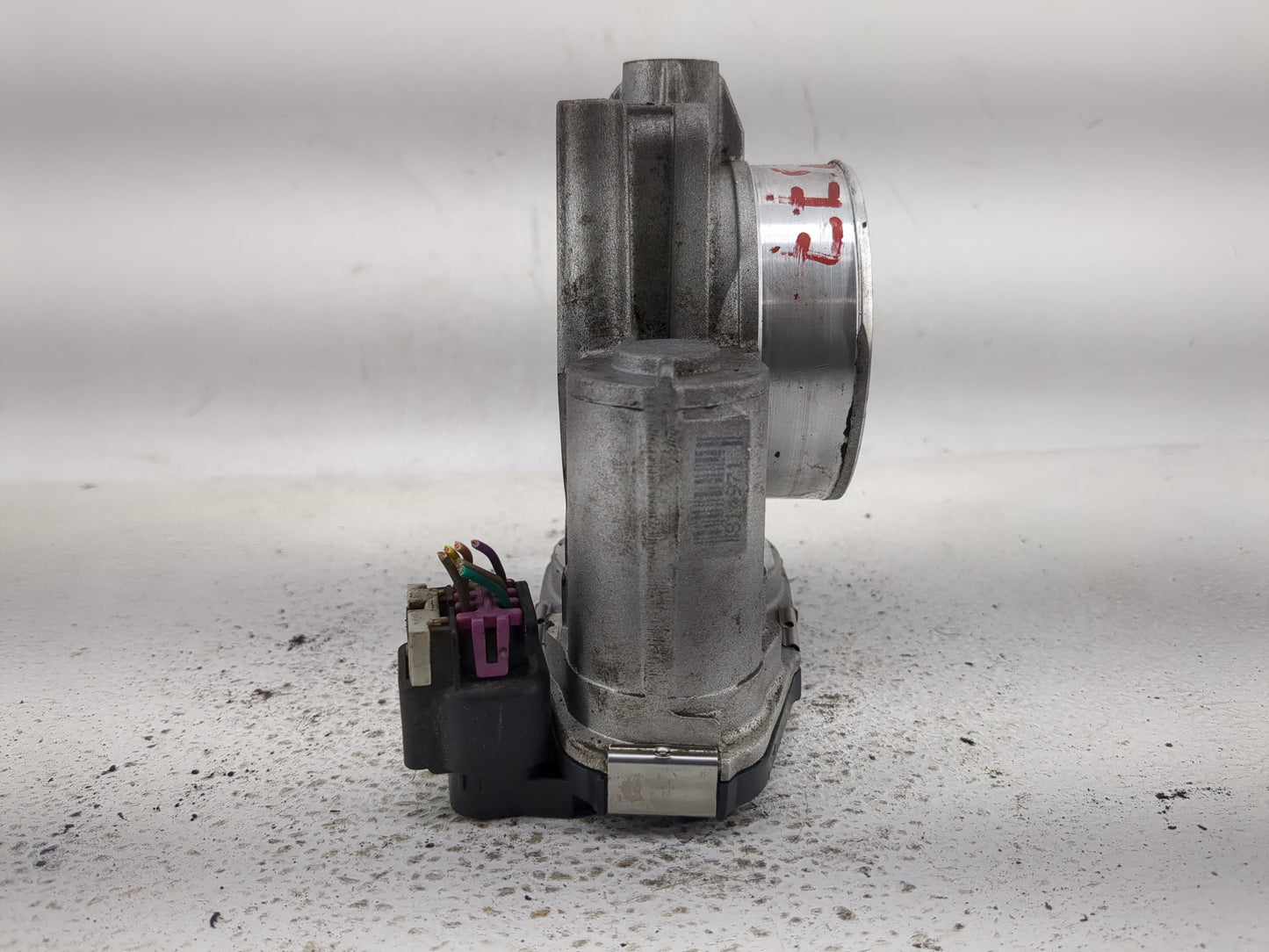 2007-2011 Cadillac Srx Throttle Body Fits Fits 2007 2008 2009 2010 2011 2012 OEM Used Auto Parts - Oemusedautoparts1.com