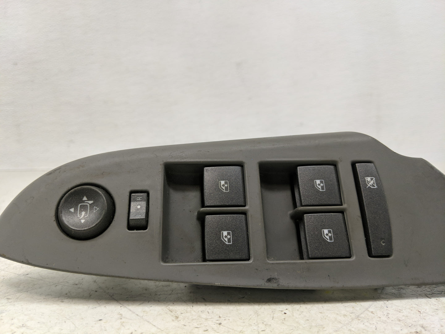 2010-2012 Cadillac Srx Master Power Window Switch Replacement Driver Side Left Fits Fits 2010 2011 2012 OEM Used Auto Parts 