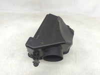 2011 Cadillac Srx Air Cleaner Intake-duct Hose Tube - Oemusedautoparts1.com