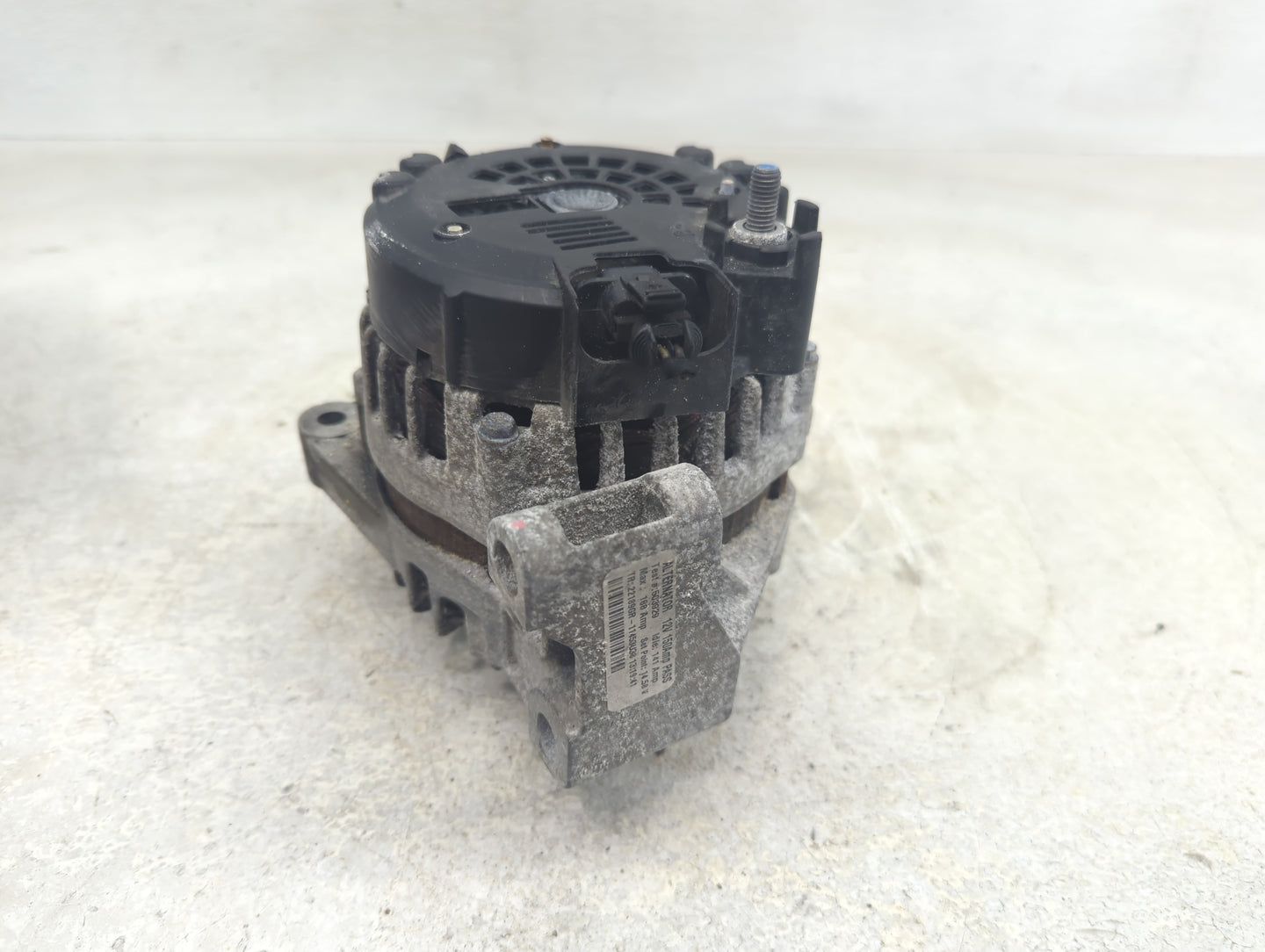 2010-2012 Cadillac Srx Alternator Replacement Generator Charging Assembly Engine OEM Fits Fits 2010 2011 2012 2013 2014 2015