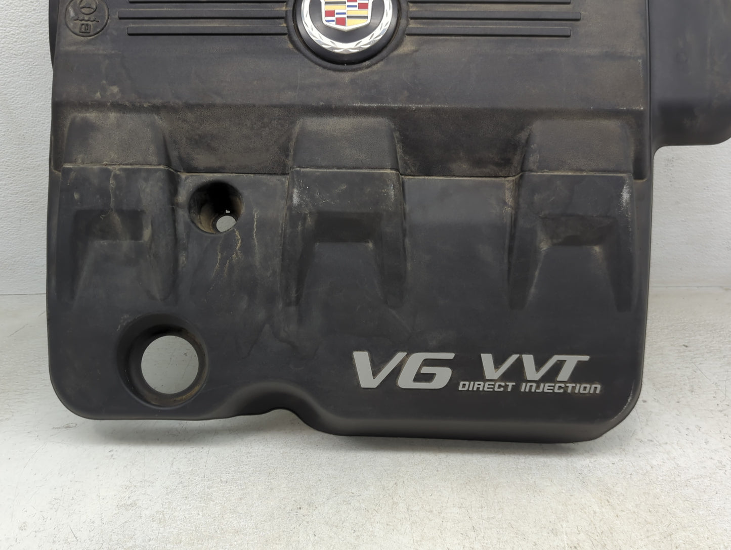 2011 Cadillac Srx Engine Cover - Oemusedautoparts1.com