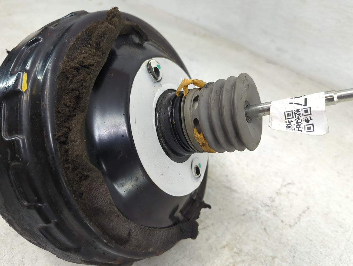 2010-2012 Cadillac Srx Power Brake Booster Oem 1428007 - Oemusedautoparts1.com