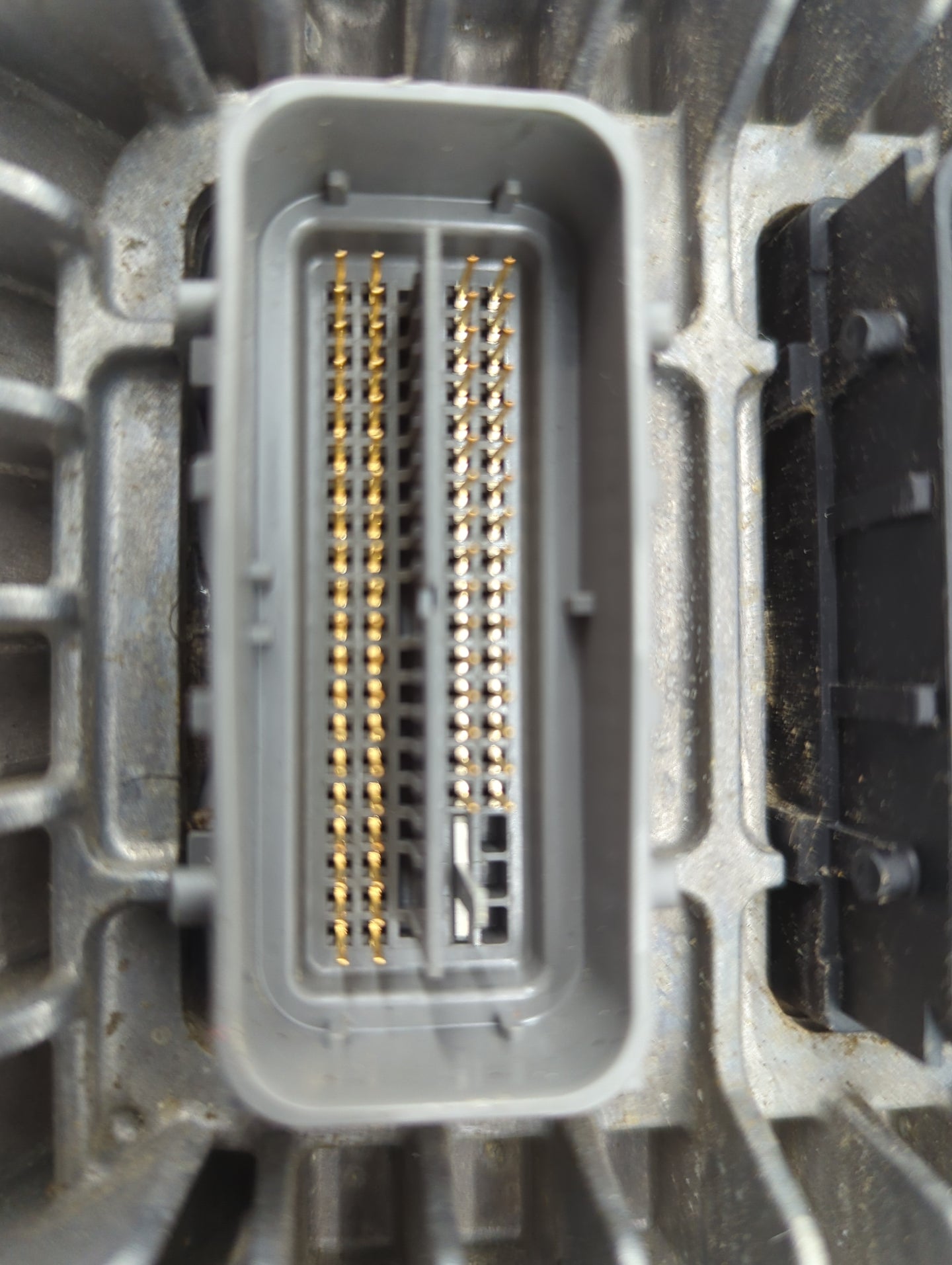 2010-2011 Cadillac Srx PCM Engine Control Computer ECU ECM PCU OEM P/N:12642856 Fits Fits 2010 2011 2012 2013 OEM Used Auto 