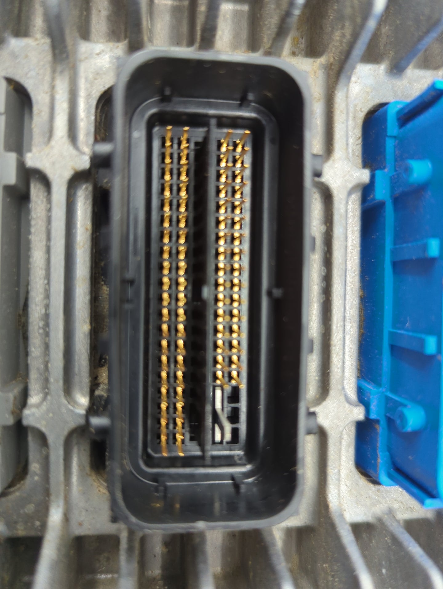 2010-2011 Cadillac Srx PCM Engine Control Computer ECU ECM PCU OEM P/N:12642856 Fits Fits 2010 2011 2012 2013 OEM Used Auto 