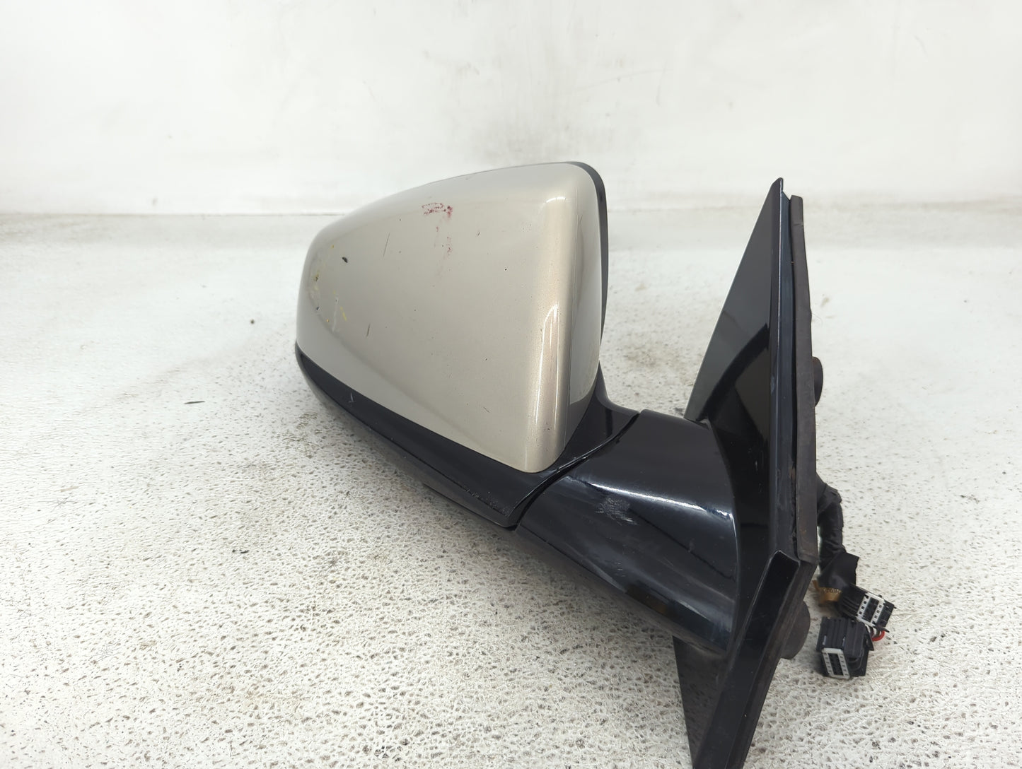 2010-2014 Cadillac Srx Passenger Side View Mirror - Right Door Mirror OEM Used - Oemusedautoparts1.com
