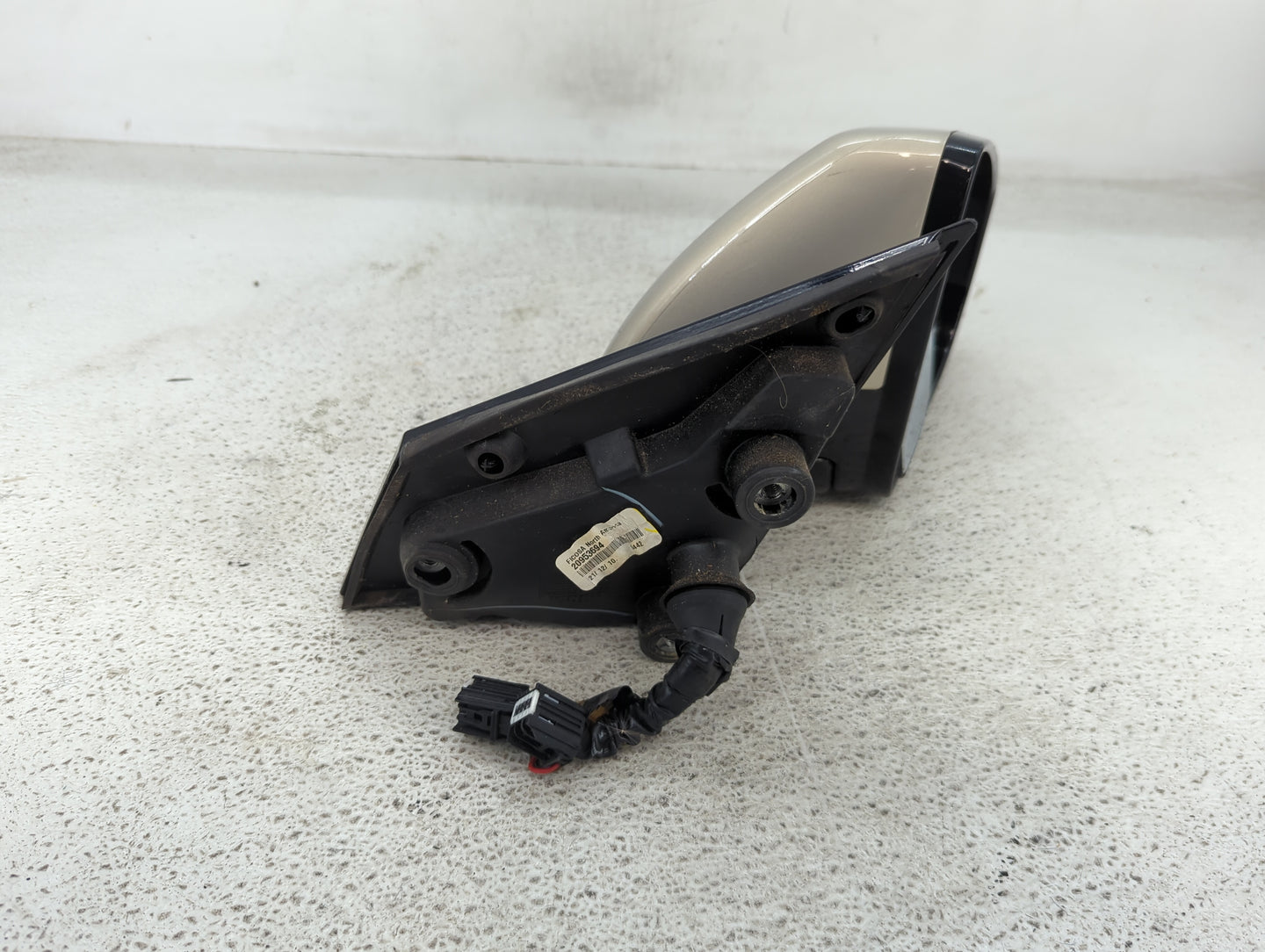 2010-2014 Cadillac Srx Passenger Side View Mirror - Right Door Mirror OEM Used - Oemusedautoparts1.com