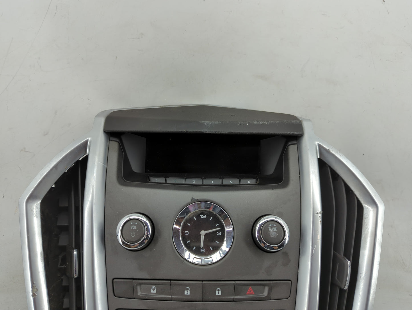 2010-2012 Cadillac Srx Radio Control Panel 1464770 - Oemusedautoparts1.com