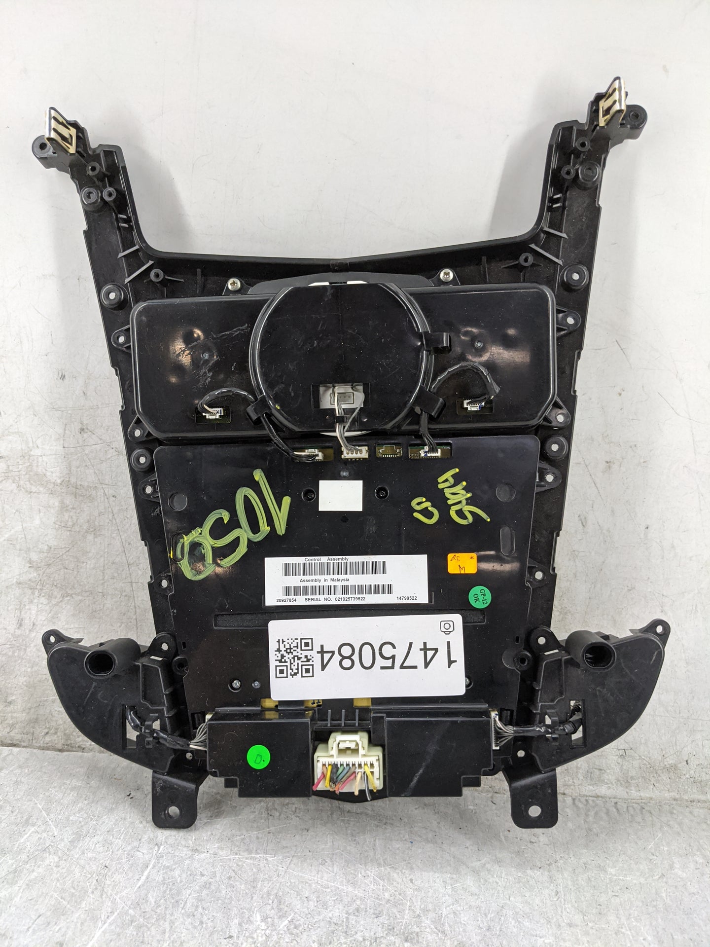 2011 Cadillac Srx Climate Control Module Temperature AC/Heater Replacement P/N:20927854 14799522 Fits OEM Used Auto Parts - 