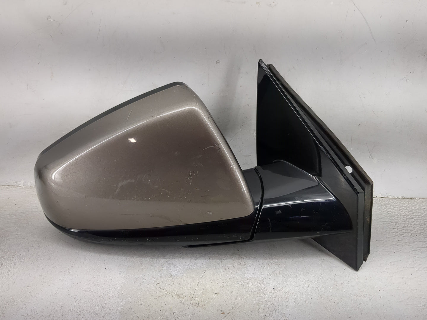 2010-2014 Cadillac Srx Passenger Side View Mirror - Right Door Mirror OEM Used - Oemusedautoparts1.com