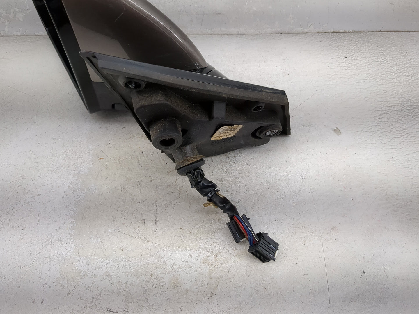 2010-2014 Cadillac Srx Driver Side View Mirror - Left Door Mirror OEM Used - Oemusedautoparts1.com