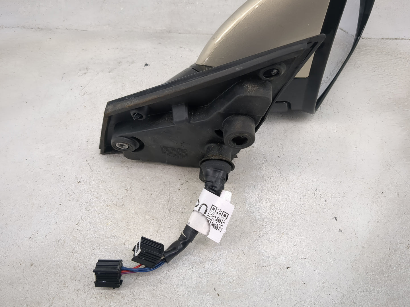 2010-2014 Cadillac Srx Passenger Side View Mirror - Right Door Mirror OEM Used - Oemusedautoparts1.com