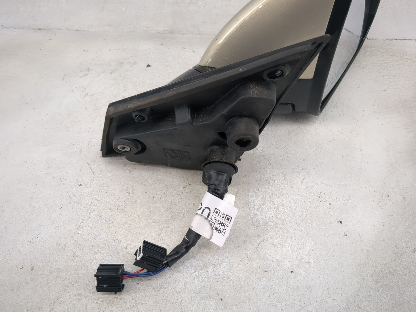 2010-2014 Cadillac Srx Passenger Side View Mirror - Right Door Mirror OEM Used - Oemusedautoparts1.com