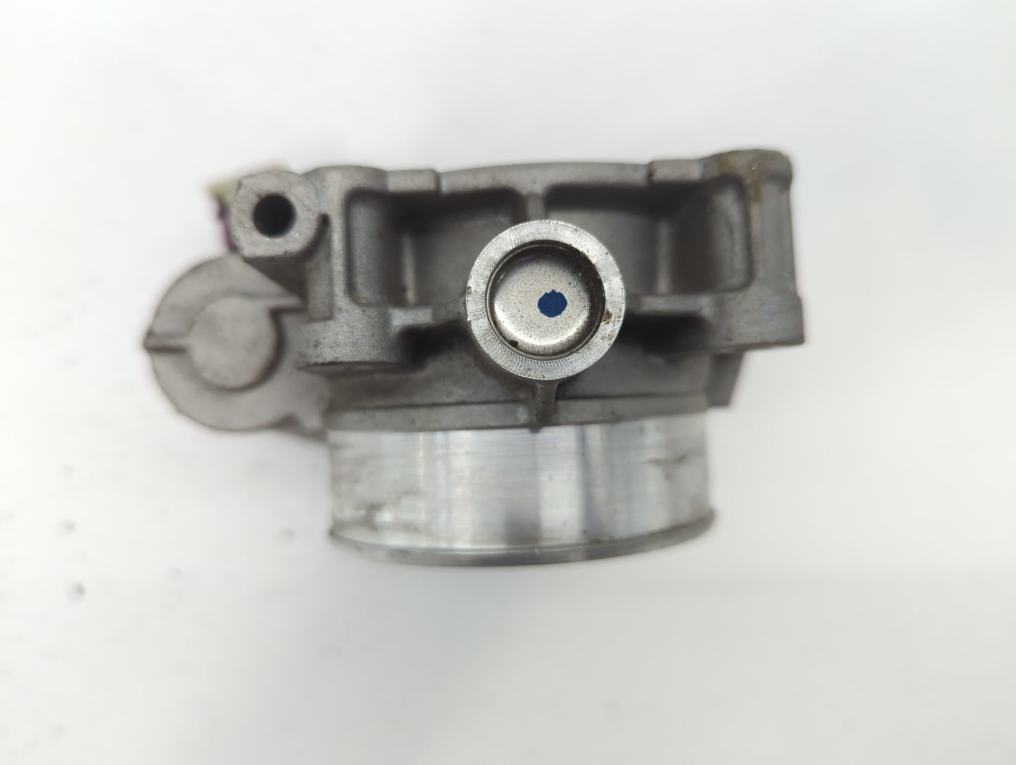 2007-2011 Cadillac Srx Throttle Body P/N:994AA Fits Fits 2007 2008 2009 2010 2011 2012 OEM Used Auto Parts - Oemusedautopart