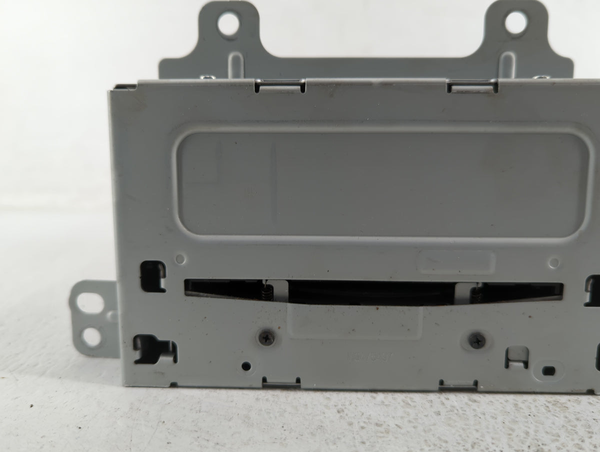 2011-2012 Cadillac Srx Am Fm Cd Player Radio Receiver 457061 - Oemusedautoparts1.com